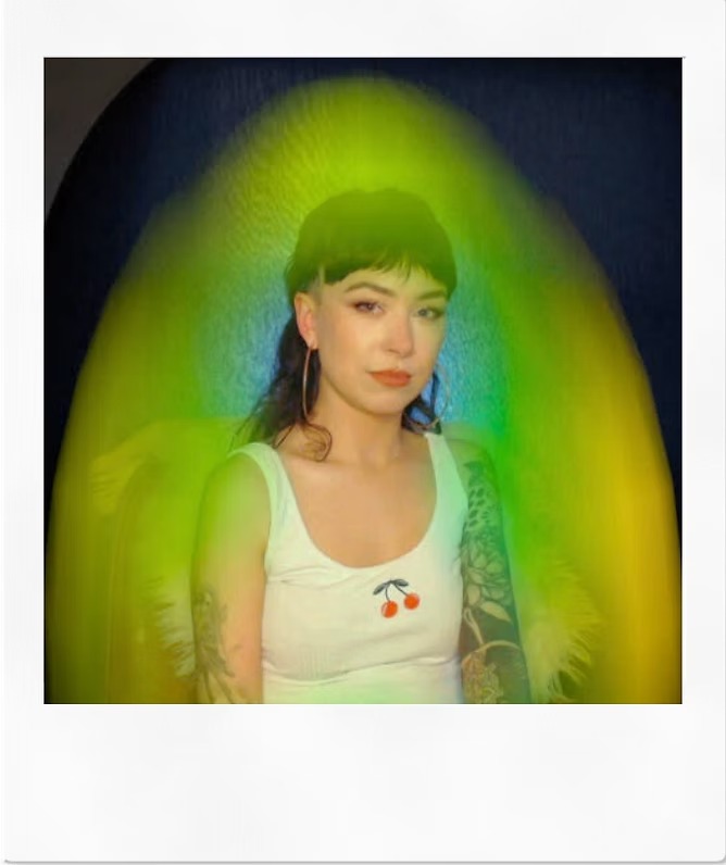 Green aura portrait 1